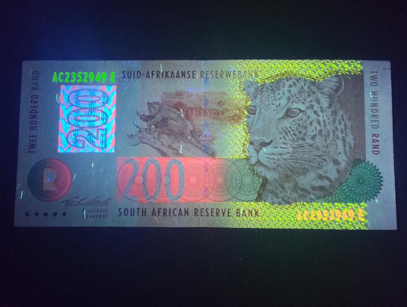 2026四月第二期，总第223期 南非1994初版200兰特AUNC 猎豹 最大面值