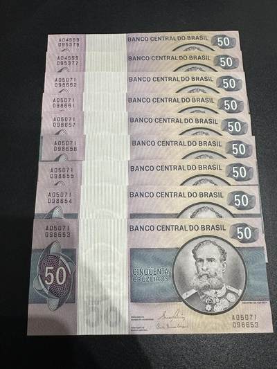 《外钞收藏家》第六百二十六期（精品场）（长期征集拍品、欢迎藏友们联系合作） - 巴西1980年50克鲁塞罗九张（该品种较少，大票浮）	UNC 有几张角有轻微荧光反应