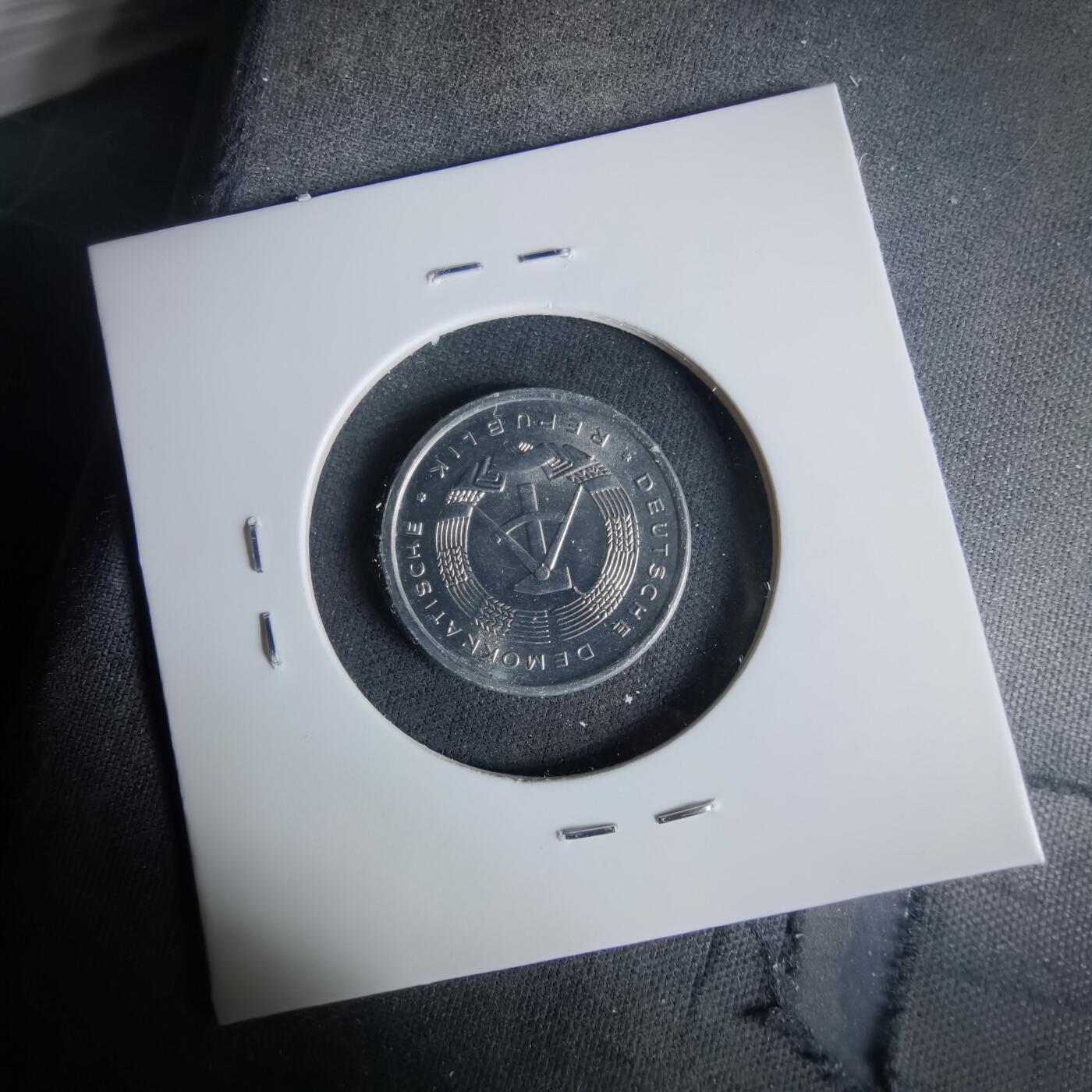 沼泽如烟--第1049场 东德1981年5芬尼