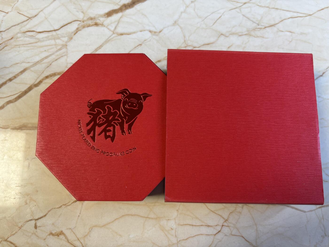 第196期拍卖 新加坡2019年十二生肖猪年铜镍纪念币带盒证书