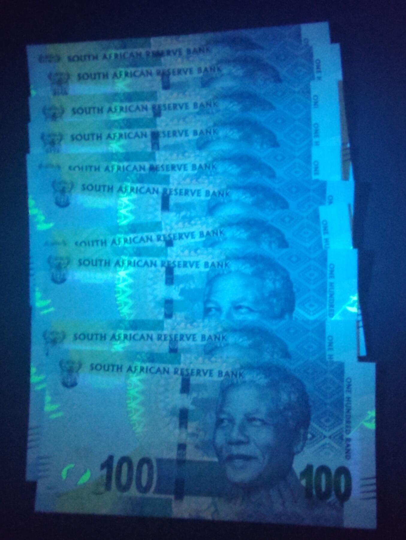 2026四月第二期，总第223期 南非2016版100兰特批量十张UNC 曼德拉和水牛