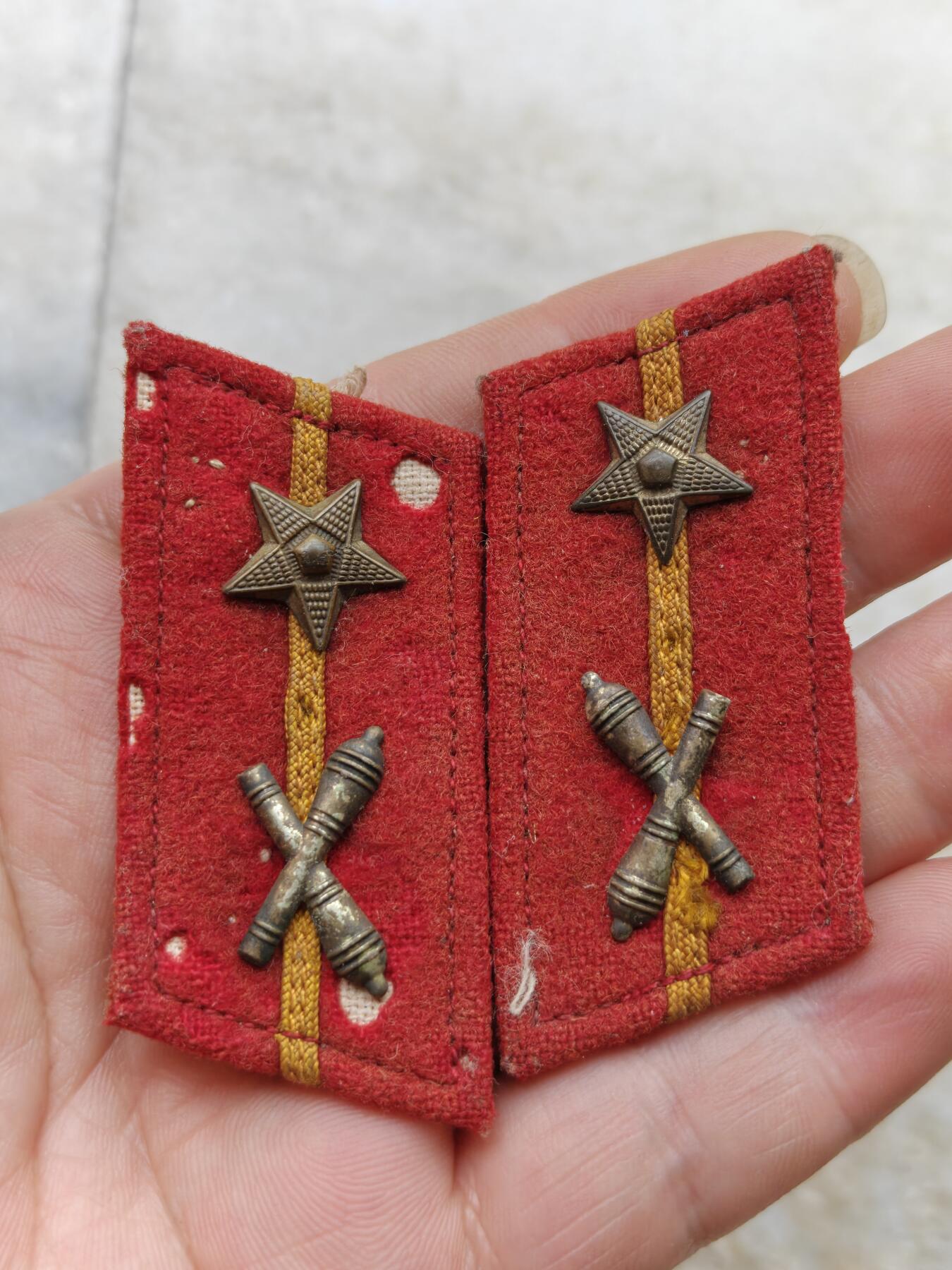 社会主义国家早期徽章符号专拍 徽章