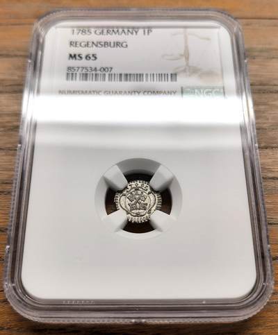 凡希社世界钱币微拍第三百二十二期 - 1785雷根斯堡自由市1芬尼银币NGC-MS65，银光高分收藏级！
