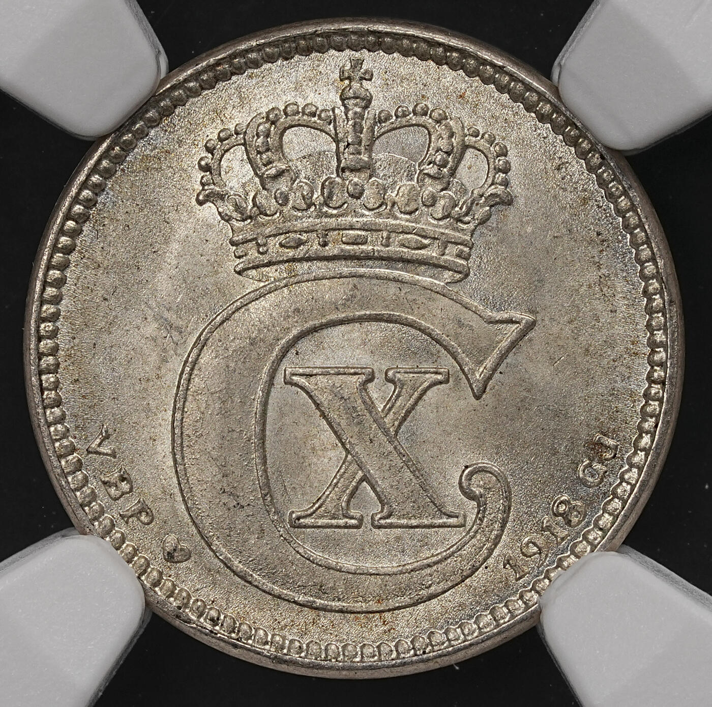 修遠堂世界钱币第111期 NGC MS66 1918年丹麦25欧尔银币