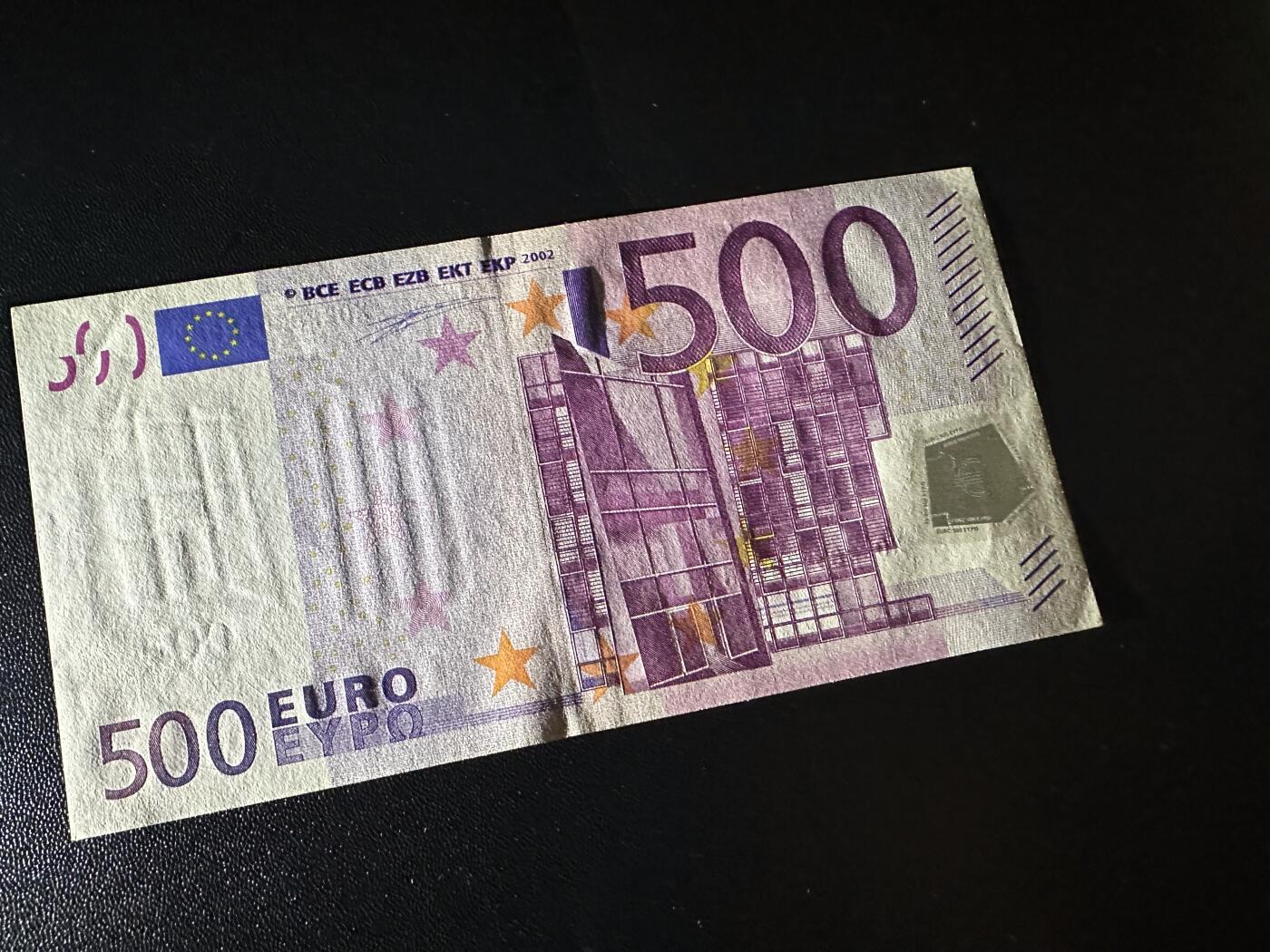 《外钞收藏家》第六百二十六期（精品场）（长期征集拍品、欢迎藏友们联系合作） 德国版一签500欧元 尾8 全新角不绝 品相如图