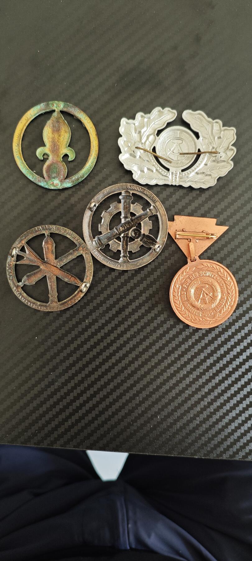 欧洲帽徽，奖章