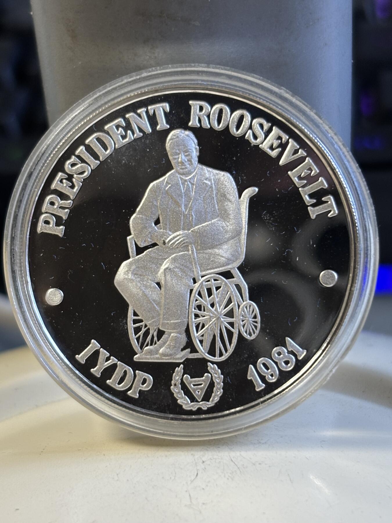 第197期拍卖 萨摩亚1981年 残疾人年罗斯福总统 1元 精制银币，925银，1盎司，