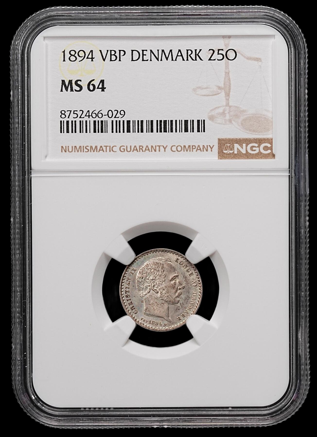 修遠堂世界钱币第111期 NGC MS64 1894年丹麦25欧尔银币