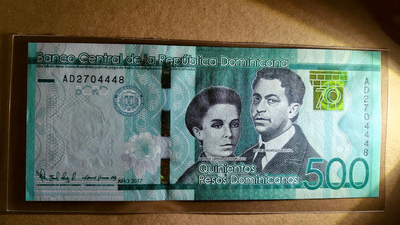 【礼羽收藏】🌏世界钱币拍卖第132期 全新 2017年 多米尼加 500 比索 银行成立70年纪念钞 稀少
