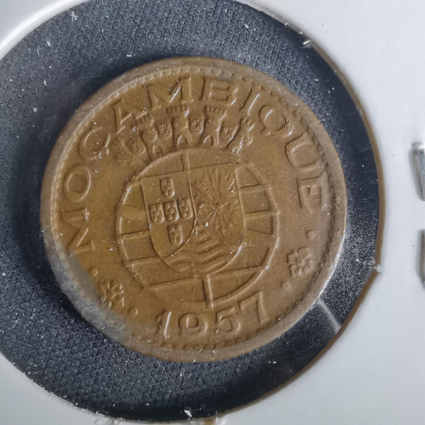 沼泽如烟--第1049场 葡属莫桑比克1957年50分