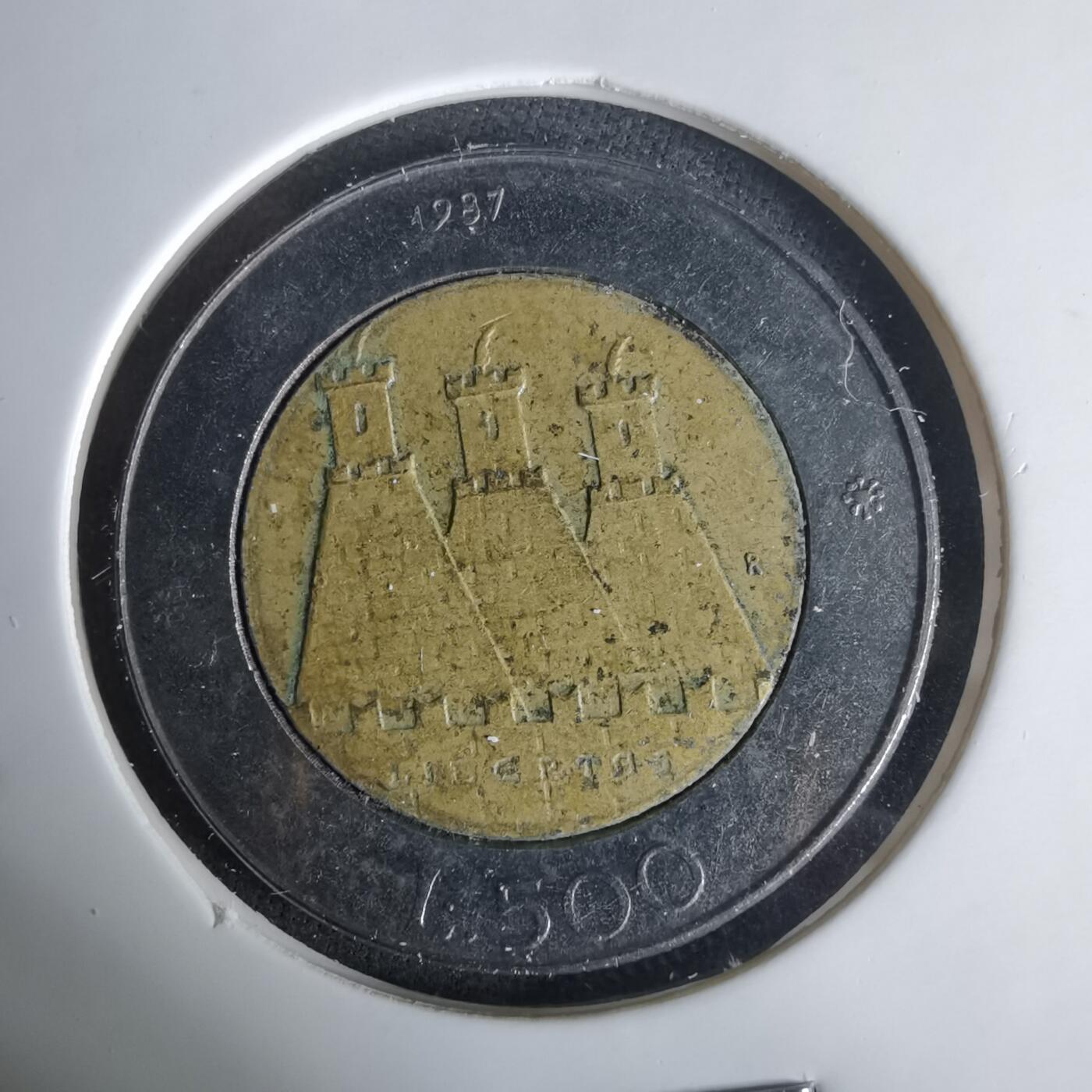 沼泽如烟--第1049场 圣马力诺1987年500里拉