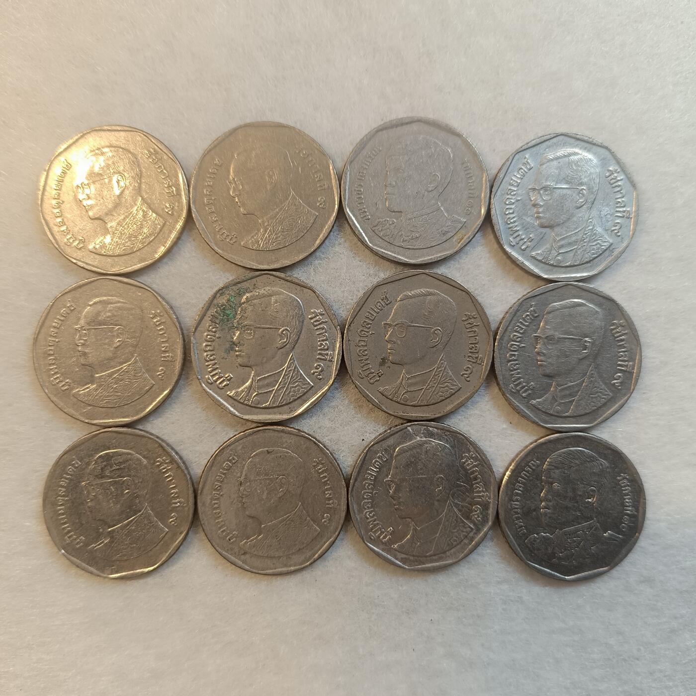 君烨收藏 0元起拍 散币场 每天一场 可留存 第24场 周日发货