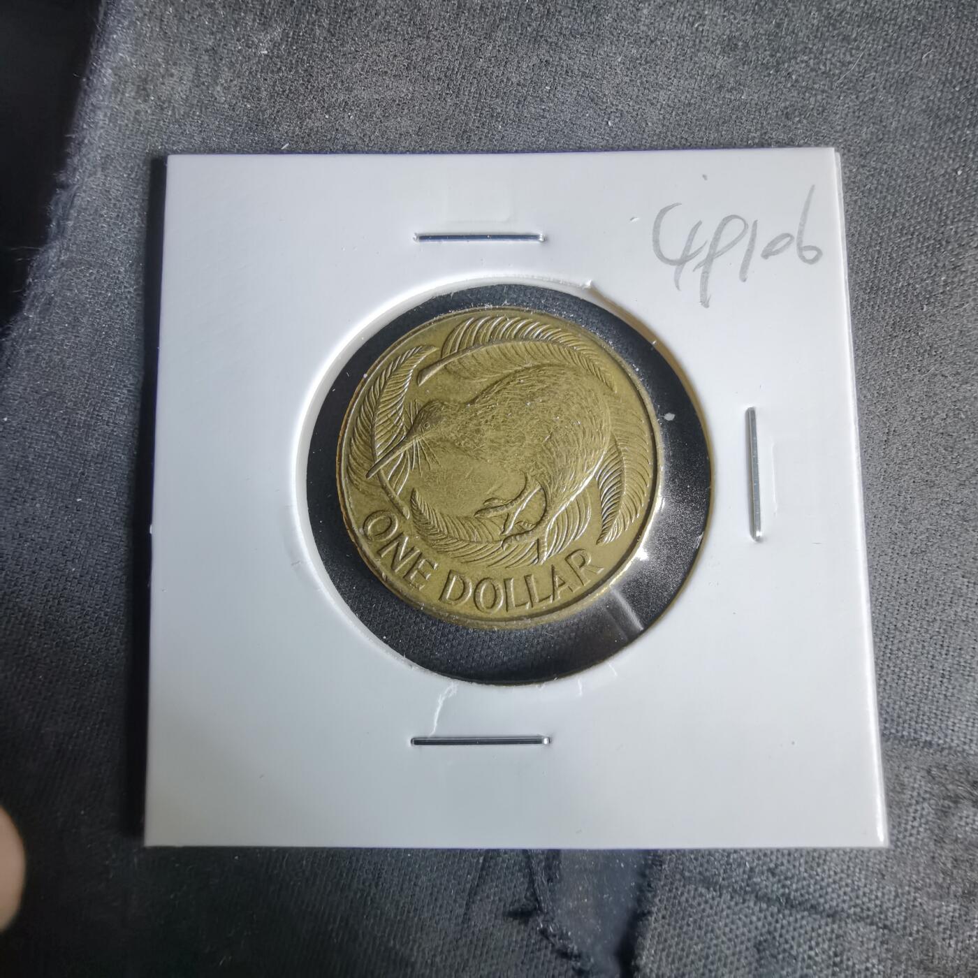 沼泽如烟--第1049场 新西兰1990年一元