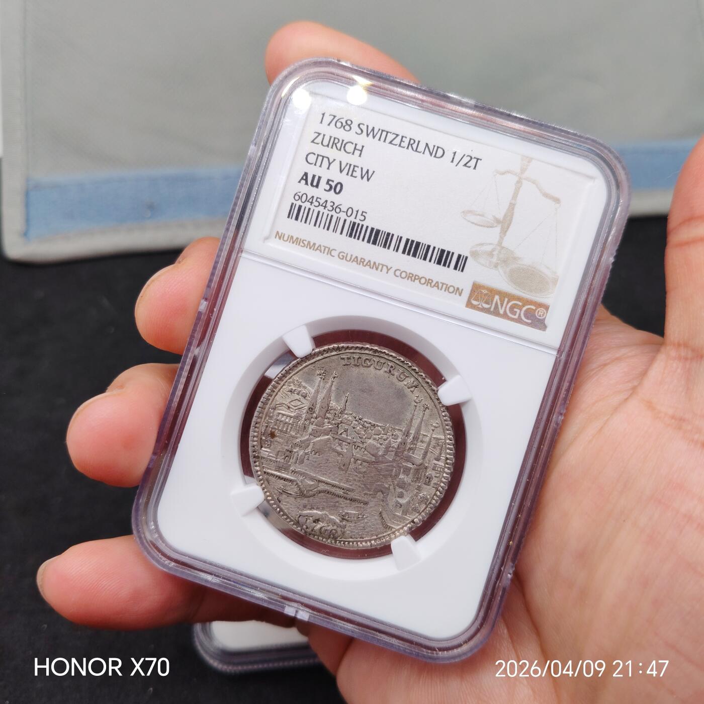 瑞士苏伊士1768年1/2盾景观银币