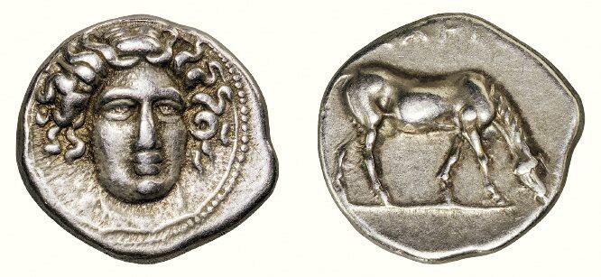 中贸圣佳2026四季・迎春拍卖会 六盈堂藏泉 钱币 证章 卡牌专场 古希腊塞萨利地区拉瑞萨城水泽仙女与马一德拉克马银币 长19.7mm