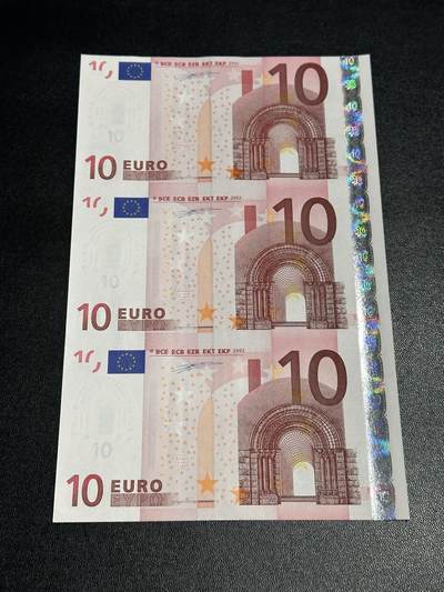 《外钞收藏家》第六百二十六期（精品场）（长期征集拍品、欢迎藏友们联系合作） - 德国版一签10欧元 3连体 全新 底边轻微不绝