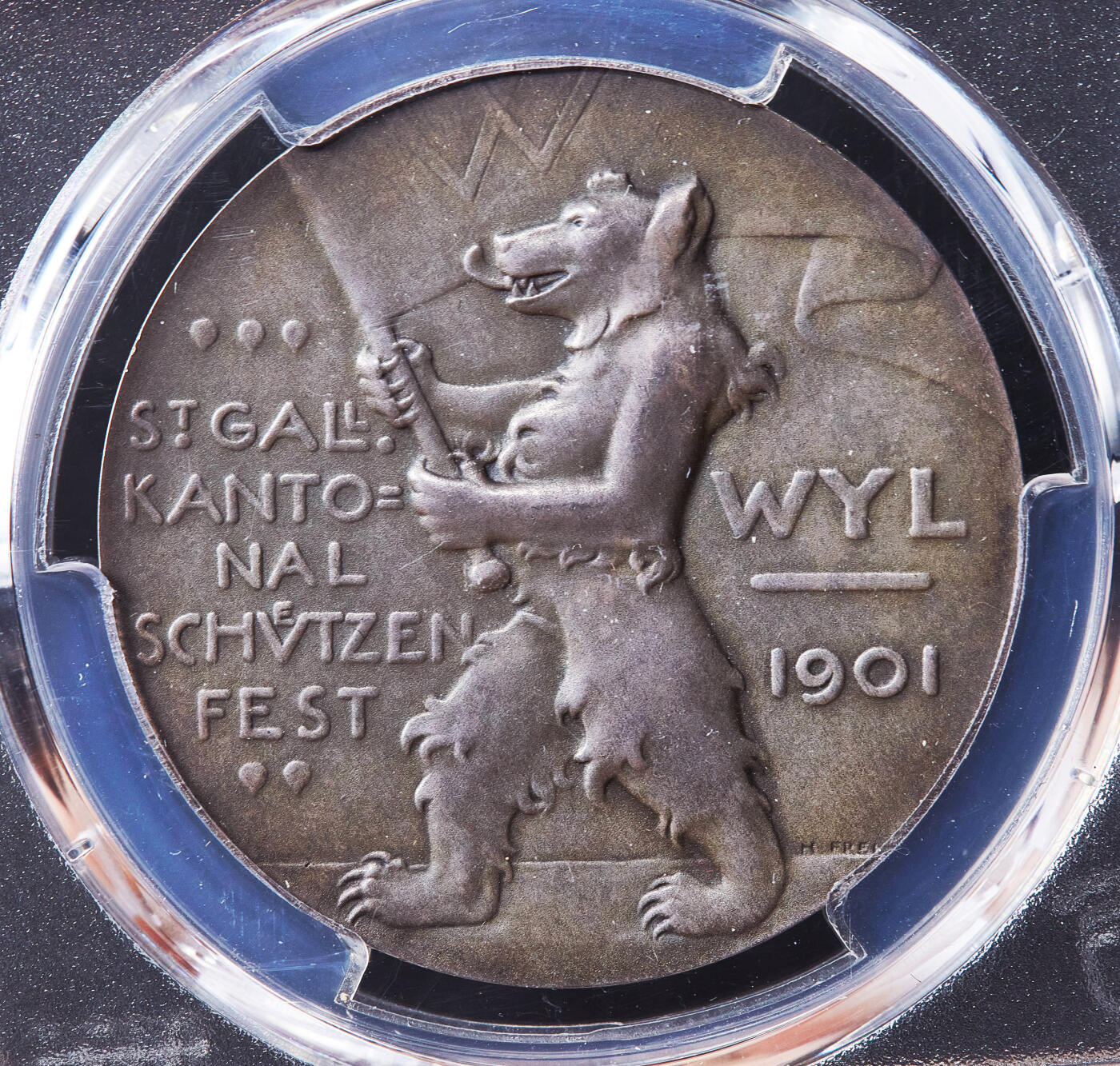 【俄甄集藏】满园春色-2026年(051)04-22星期三 晚 19:30 全场包邮 瑞士1901年纪念圣加伦射击节大银章，PCGS SP63，黄油彩老包浆，高浮雕，小熊，设计精美