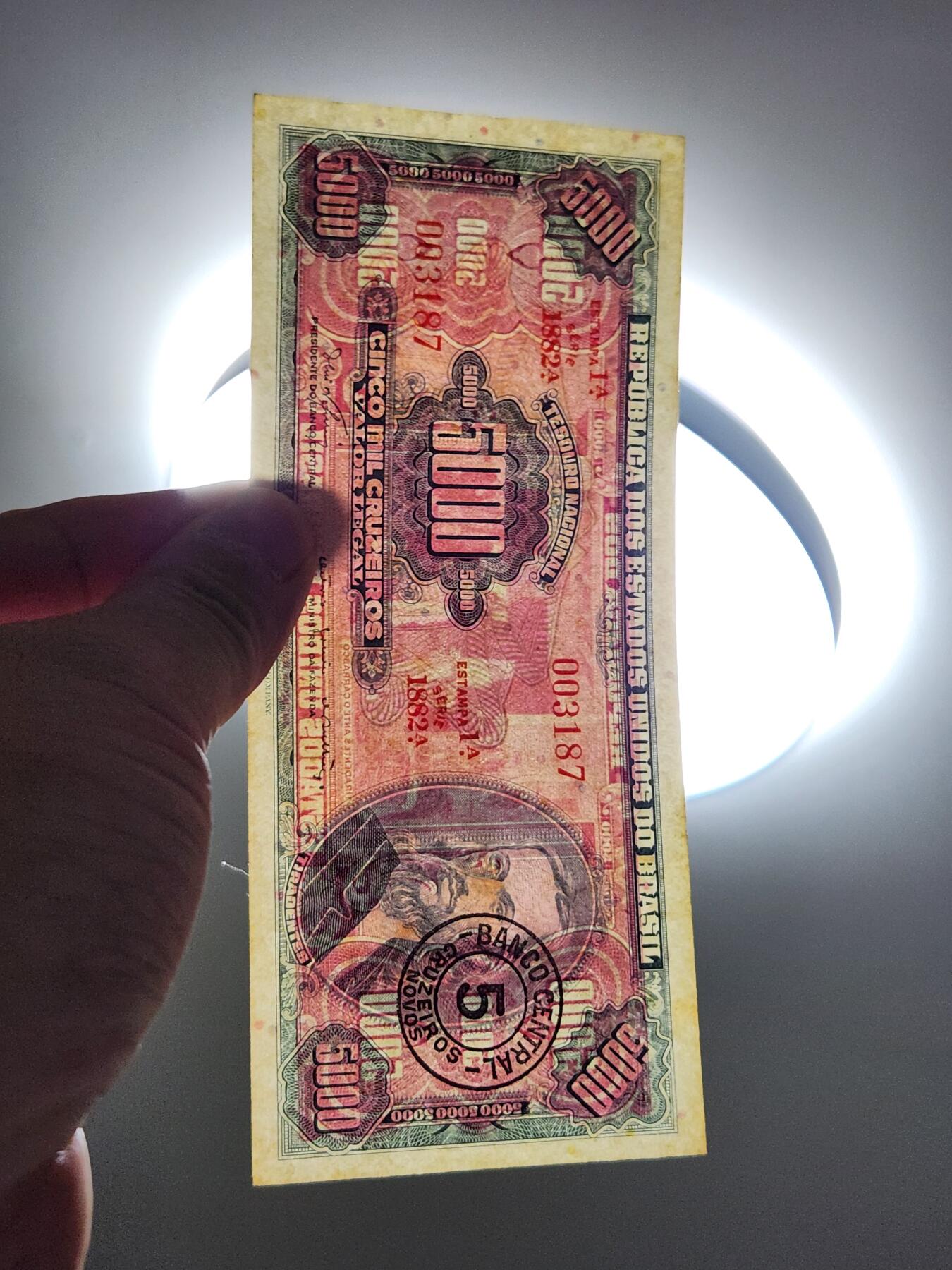 4月11号晚上8点 中外纸币自动截拍第55场 巴西改值票5000极美品近新