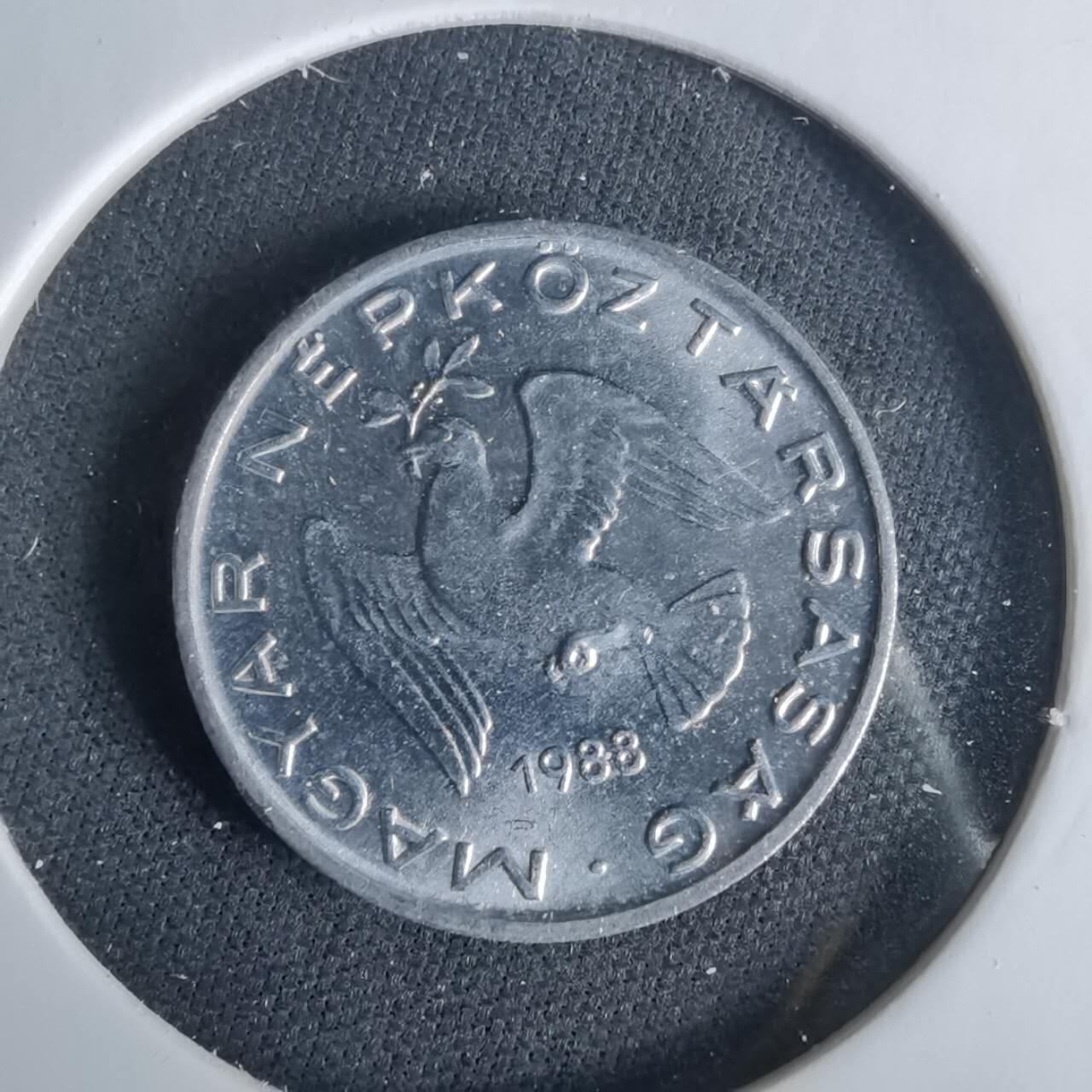 沼泽如烟--第1049场 匈牙利1988年10菲勒