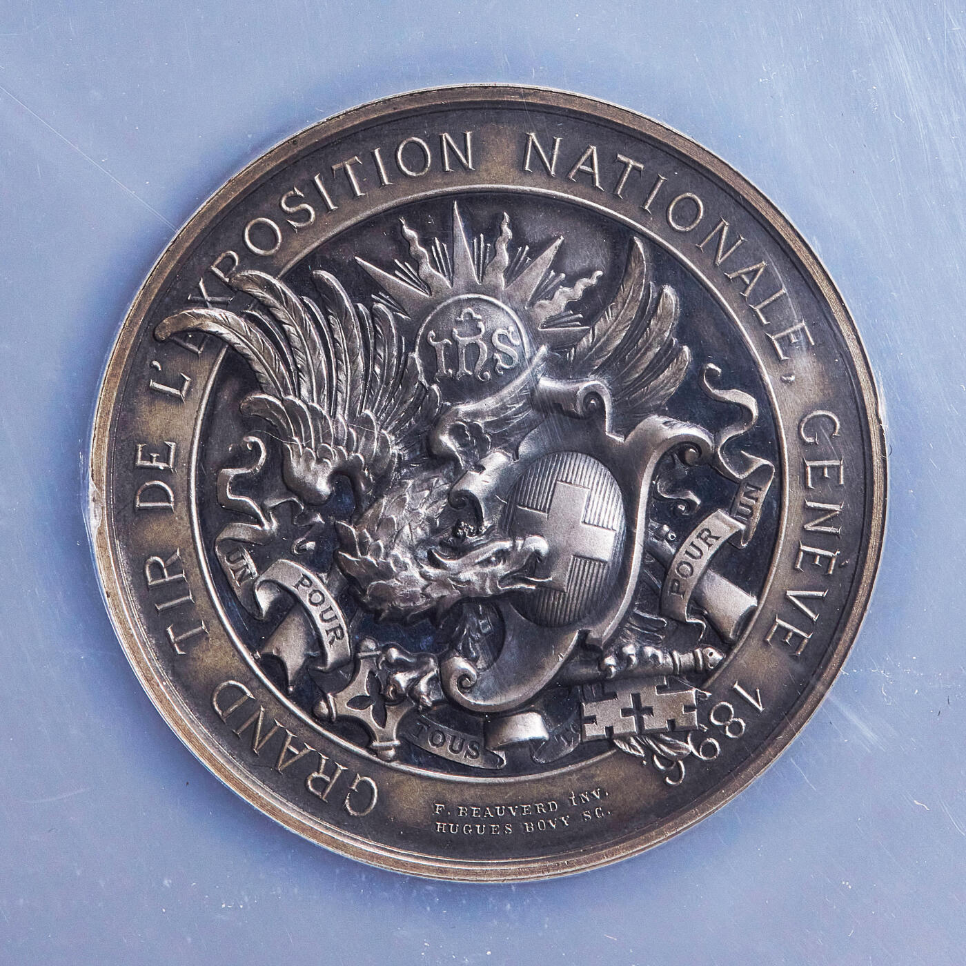 【俄甄集藏】满园春色-2026年(051)04-22星期三 晚 19:30 全场包邮 瑞士1896年纪念日内瓦射击节虎妞射箭大银章，NGC MS63，酱彩老包浆，高浮雕，名誉品种，直径：47mm