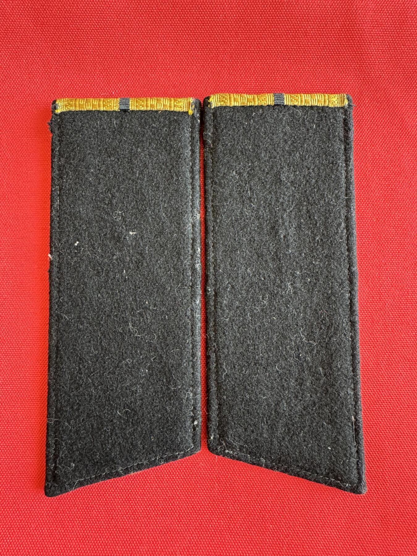 五哥徽章群   11号周六晚上八点4群联拍 肩章