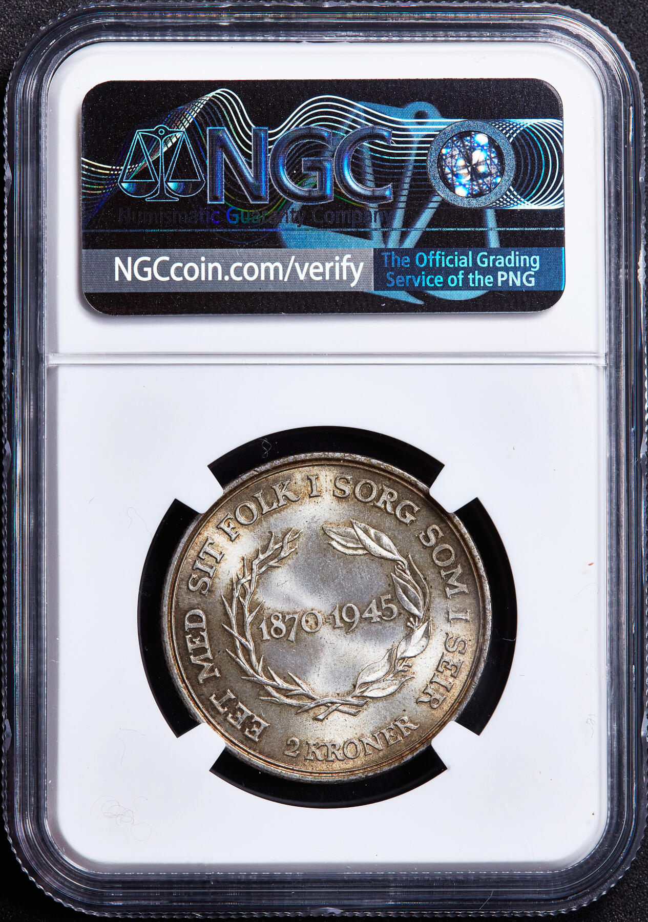 【俄甄集藏】满园春色-2026年(051)04-22星期三 晚 19:30 全场包邮 丹麦1945年克里斯蒂安十世NS版纪念国王75寿辰2克朗银币，NGC MS64，重15克，80%银，黄油五彩，顶级转光