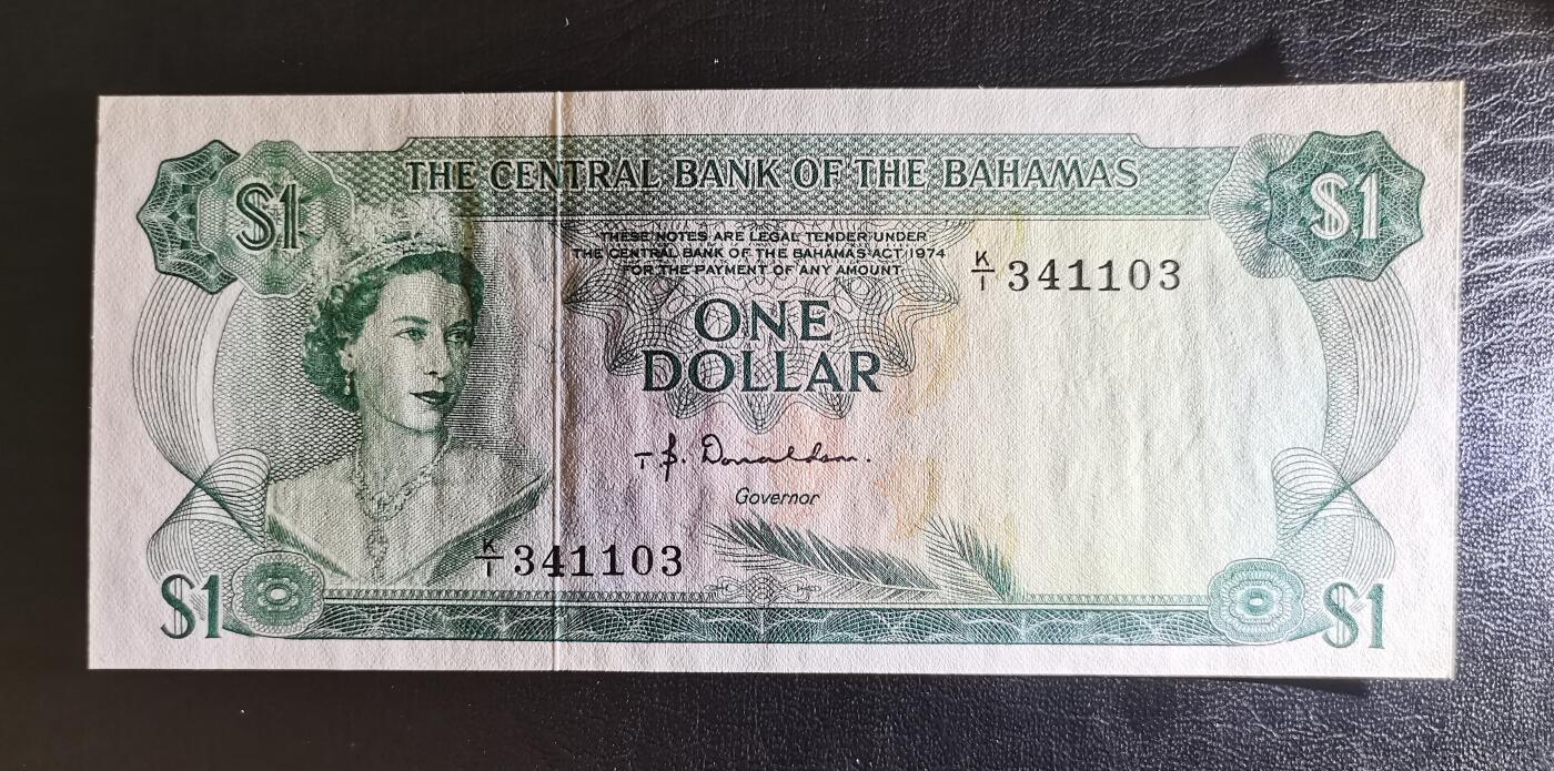 20260413期 【UNC】1973年巴哈马1元，背彩海底世界
