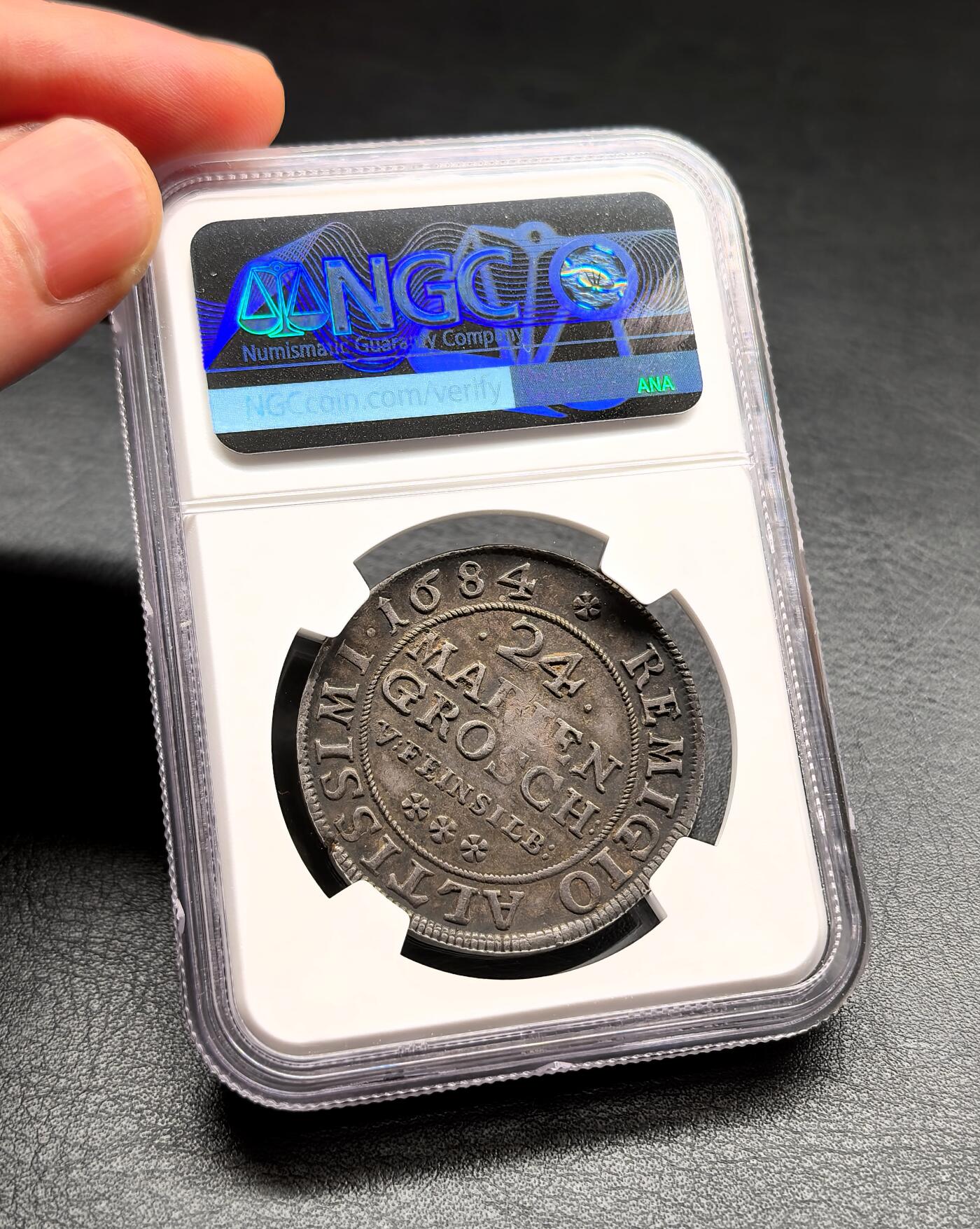 凡希社世界钱币微拍第三百二十二期 1684德国不伦瑞克-沃尔芬堡公国野人24MG大银NGC-AU58