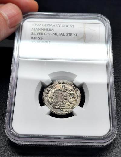 凡希社世界钱币微拍第三百二十二期 - 1792德国曼海姆杜卡特金币银质错铸币NGC-AU55