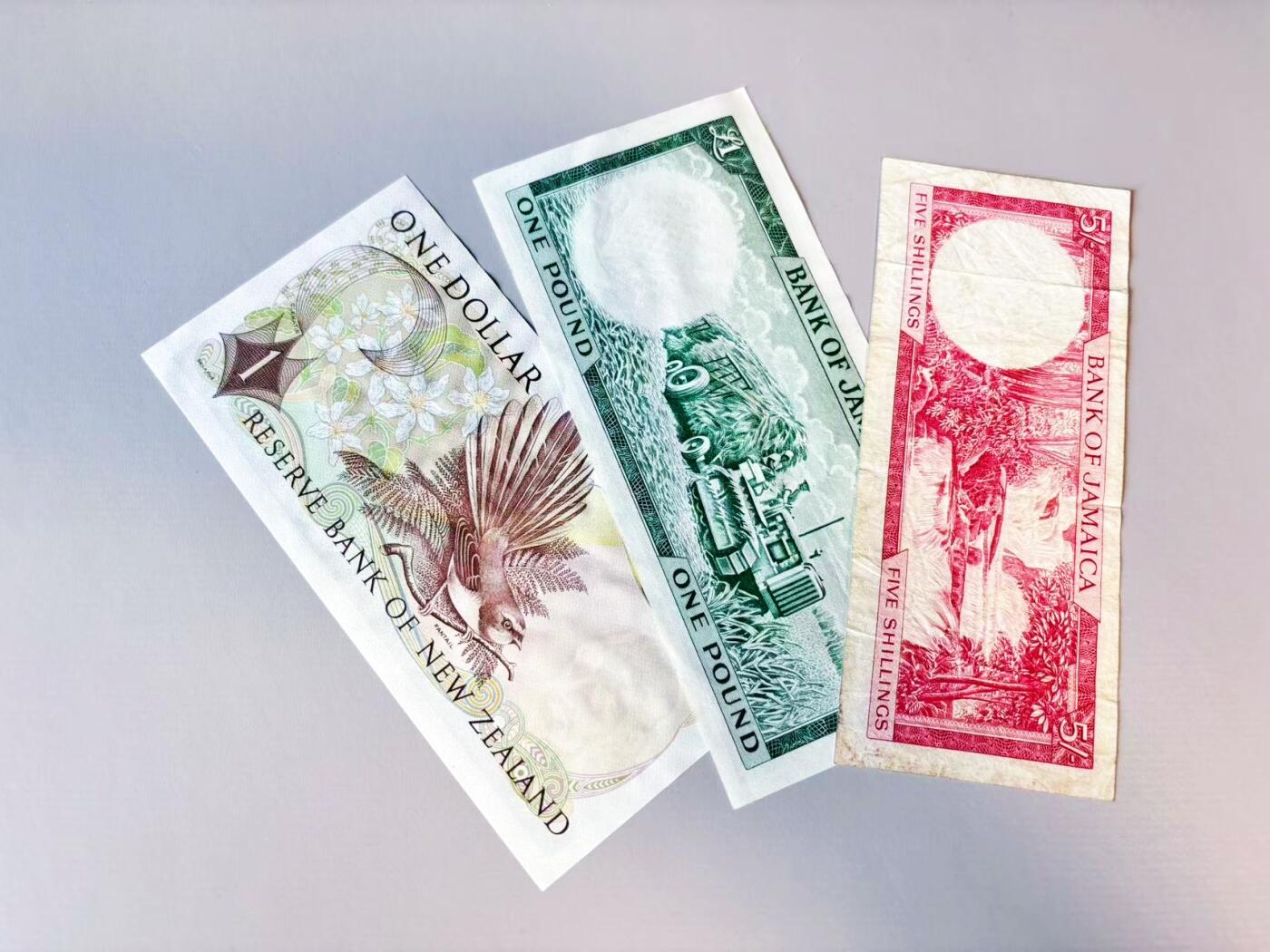 【Blue Auction】世界纸币精拍第808期——18级TOP拍卖/信誉/品质/专业/高效💫 【一组3张】牙买加5先令-1镑&新西兰 1元 均女王纸币 品相如图