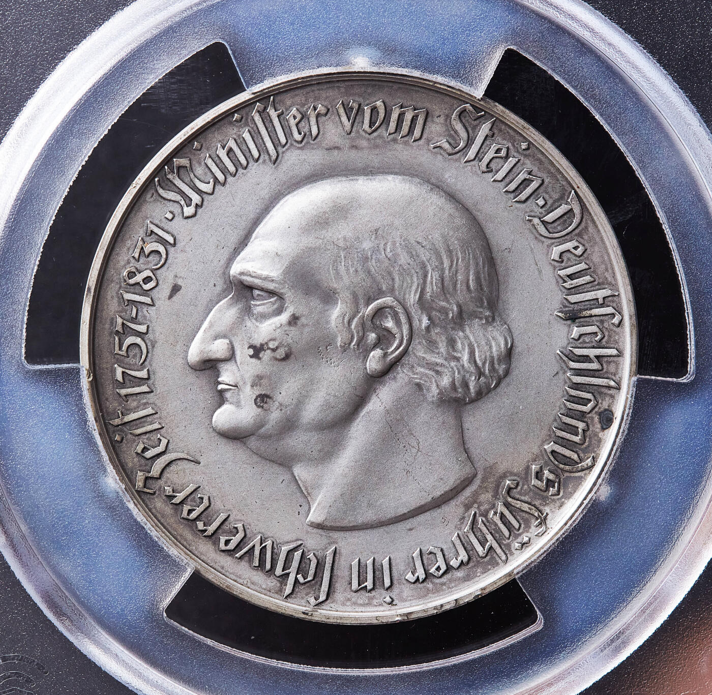 【俄甄集藏】满园春色-2026年(051)04-22星期三 晚 19:30 全场包邮 德国1923年德紧威斯特法伦冯·施泰因男爵头像1万亿马克大马币，PCGS SP62，名誉品种，直径：60mm