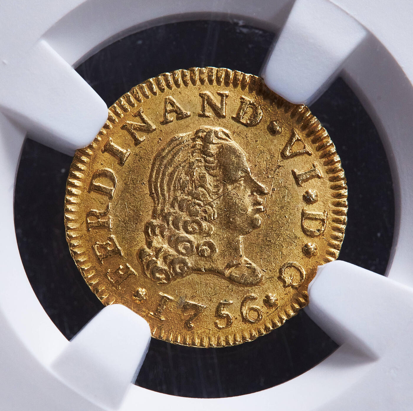 【俄甄集藏】满园春色-2026年(051)04-22星期三 晚 19:30 全场包邮 西班牙1756年费尔南多六世M JB版1/2埃斯库多金币，NGC AUD，重1.69克，917金，细节犀利，稀少品种