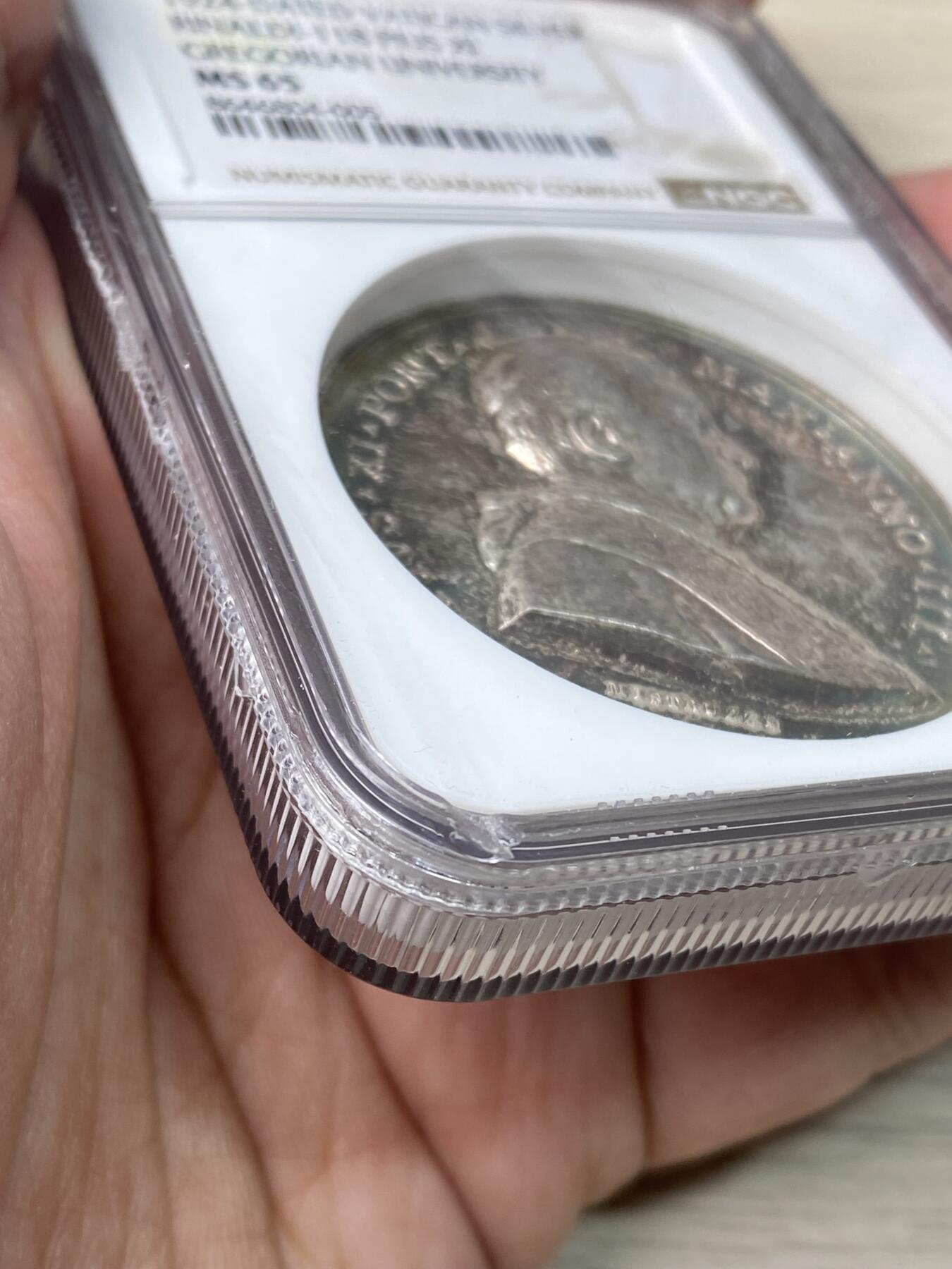 万国钱币拍卖第065期