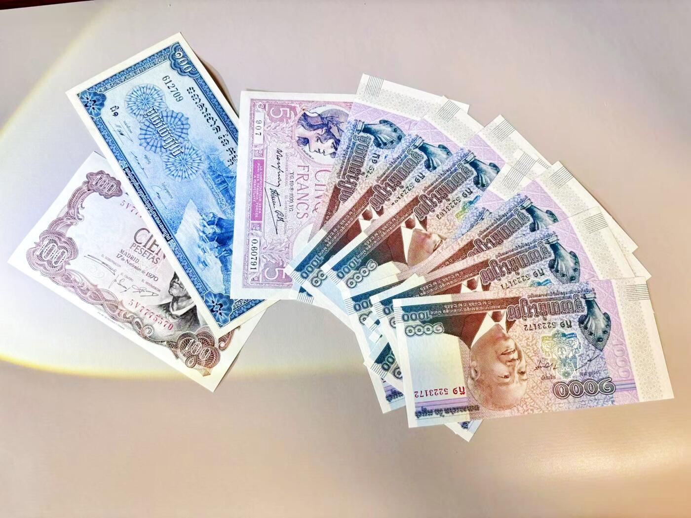 【Blue Auction】世界纸币精拍第808期——18级TOP拍卖/信誉/品质/专业/高效💫 【一组15张】柬埔寨 1000瑞尔 全新UNC&西班牙、法国、柬埔寨100瑞尔 UNC-