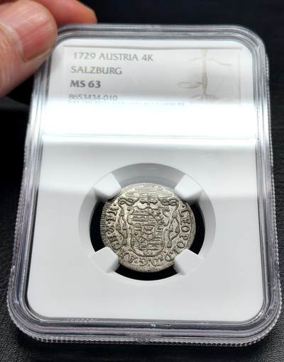 凡希社世界钱币微拍第三百二十二期 - 1729萨尔茨堡主教区主教纹章4K银辅币NGC-MS63