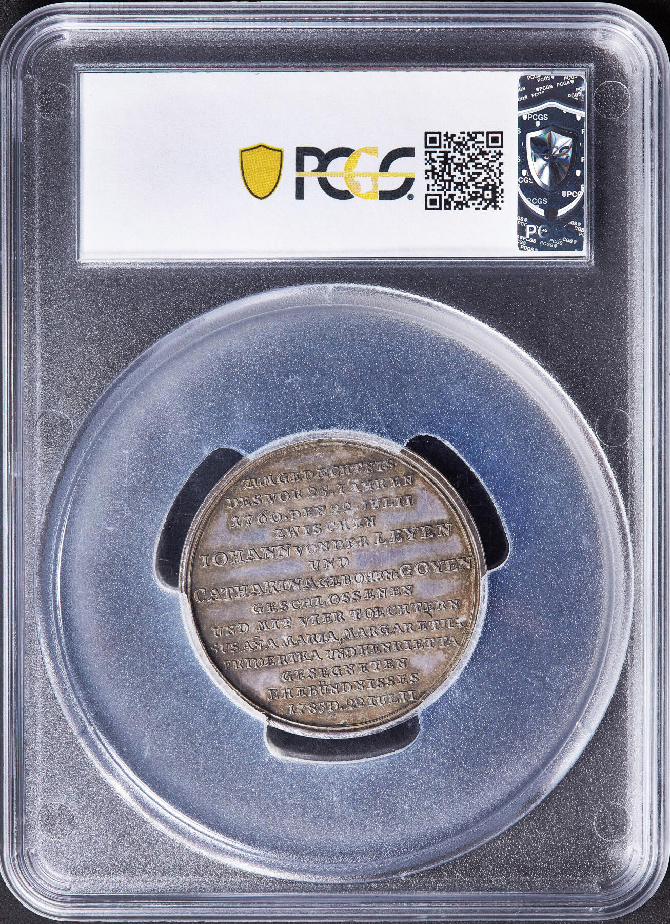 【俄甄集藏】满园春色-2026年(051)04-22星期三 晚 19:30 全场包邮 神圣罗马帝国-德国纽伦堡1785年纪念冯·德·莱恩家族银婚纪念大银章，PGCS SP62，黄油酱彩老包浆，设计精美，4杜卡特币型，唯一评级记录，稀有品种，直径：45mm