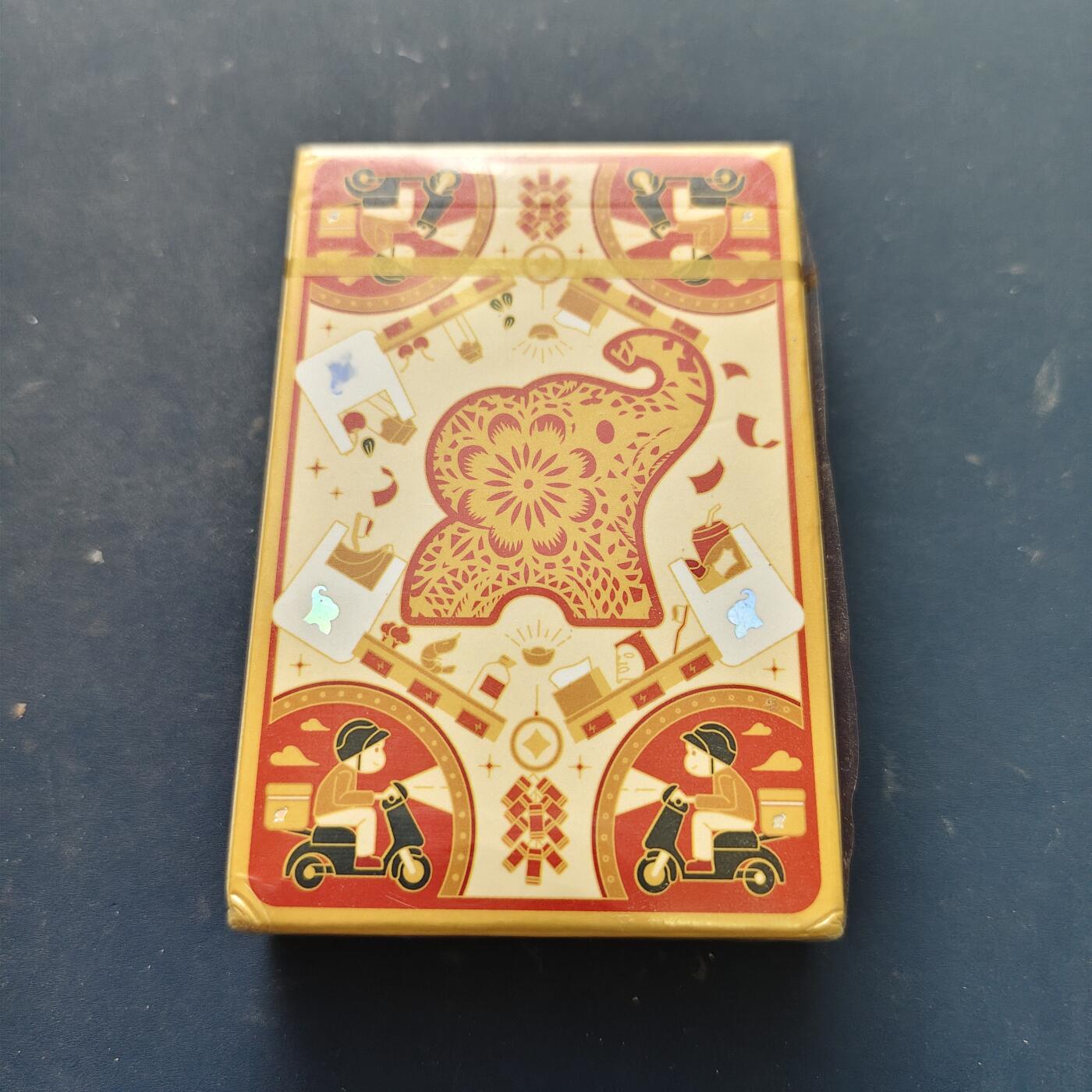 【全场包邮】纯粹捡漏拍521场 【杂件】镀金小碗+卡牌一批+扑克一副