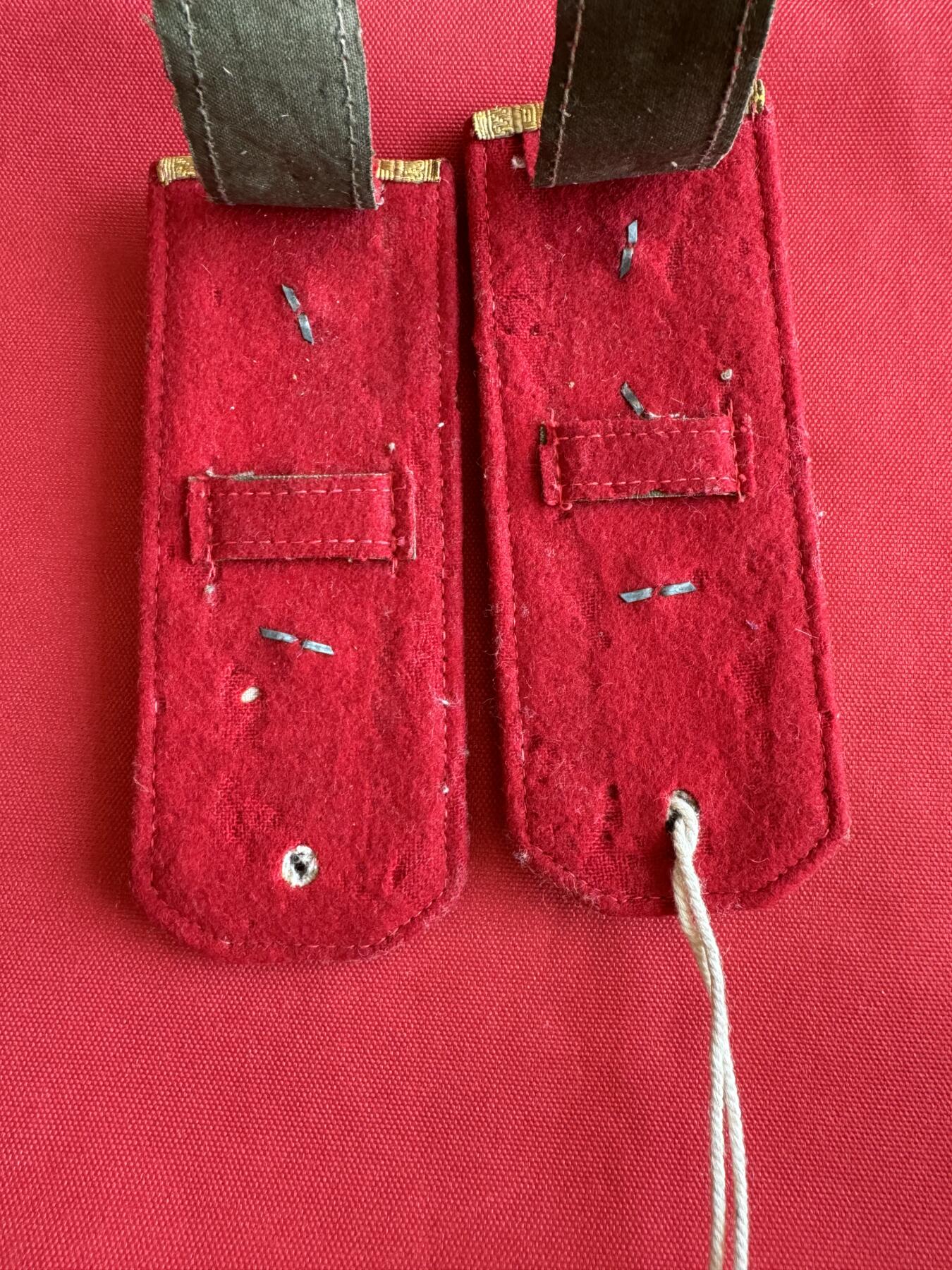 五哥徽章群   11号周六晚上八点4群联拍 肩章