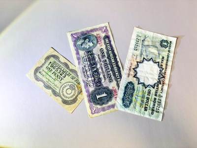 【Blue Auction】世界纸币精拍第808期——18级TOP拍卖/信誉/品质/专业/高效💫 - 【一组3张】英属东非1先令 英王乔六&马来亚和英属婆罗洲1元&斐济 1便士 流通品相