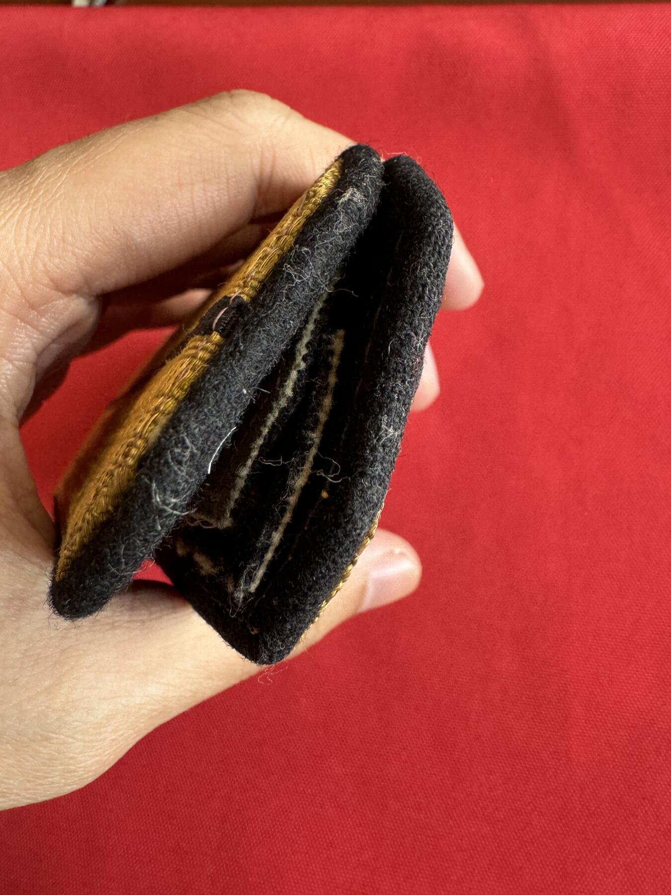 五哥徽章群   11号周六晚上八点4群联拍 肩章