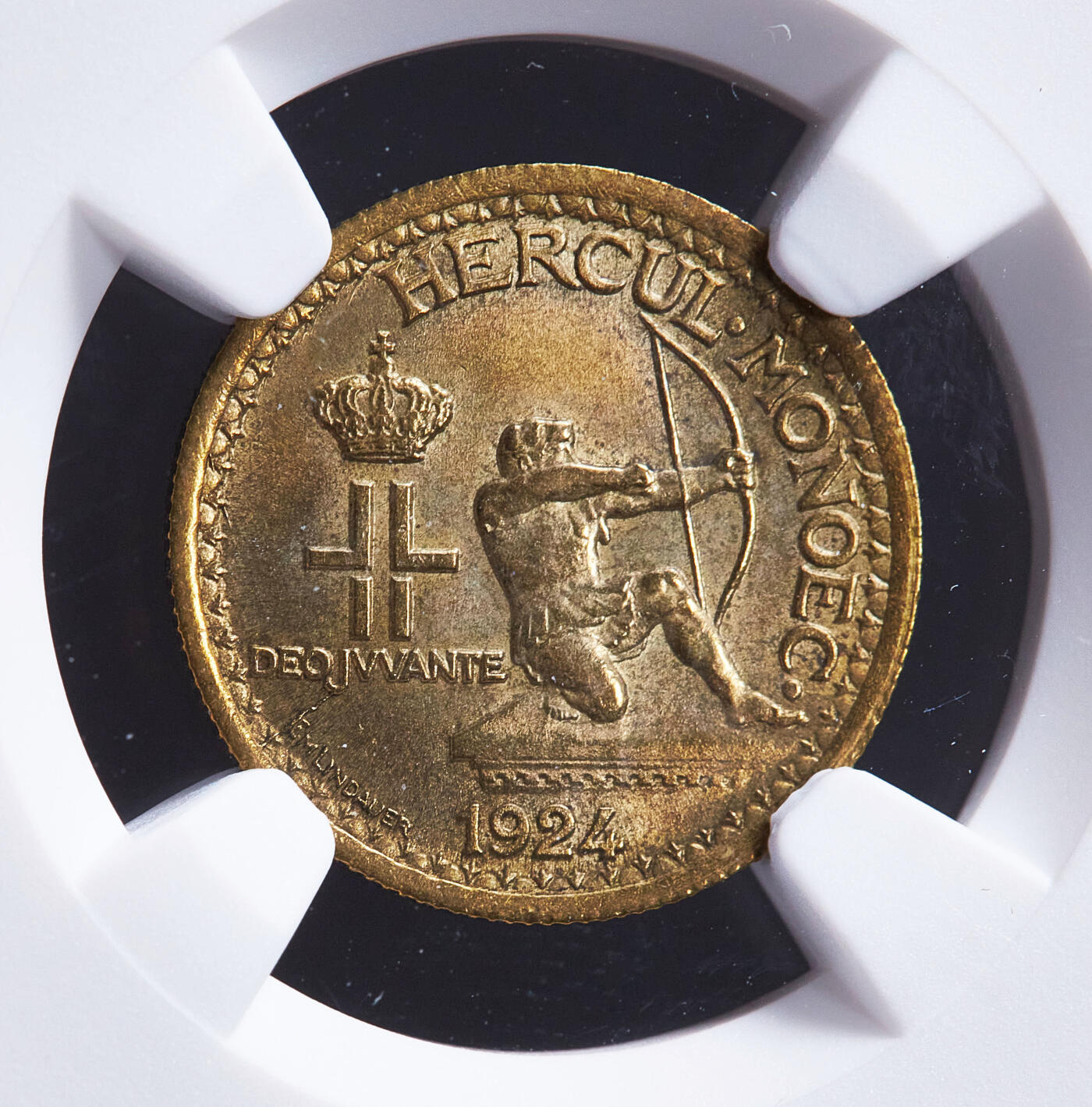 【俄甄集藏】满园春色-2026年(051)04-22星期三 晚 19:30 全场包邮 摩纳哥1924年50分铜币，NGC MS64，转光品相，总筋年份，标签错误