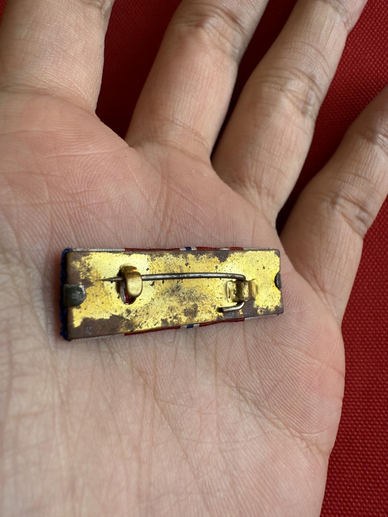 五哥徽章群   11号周六晚上八点4群联拍