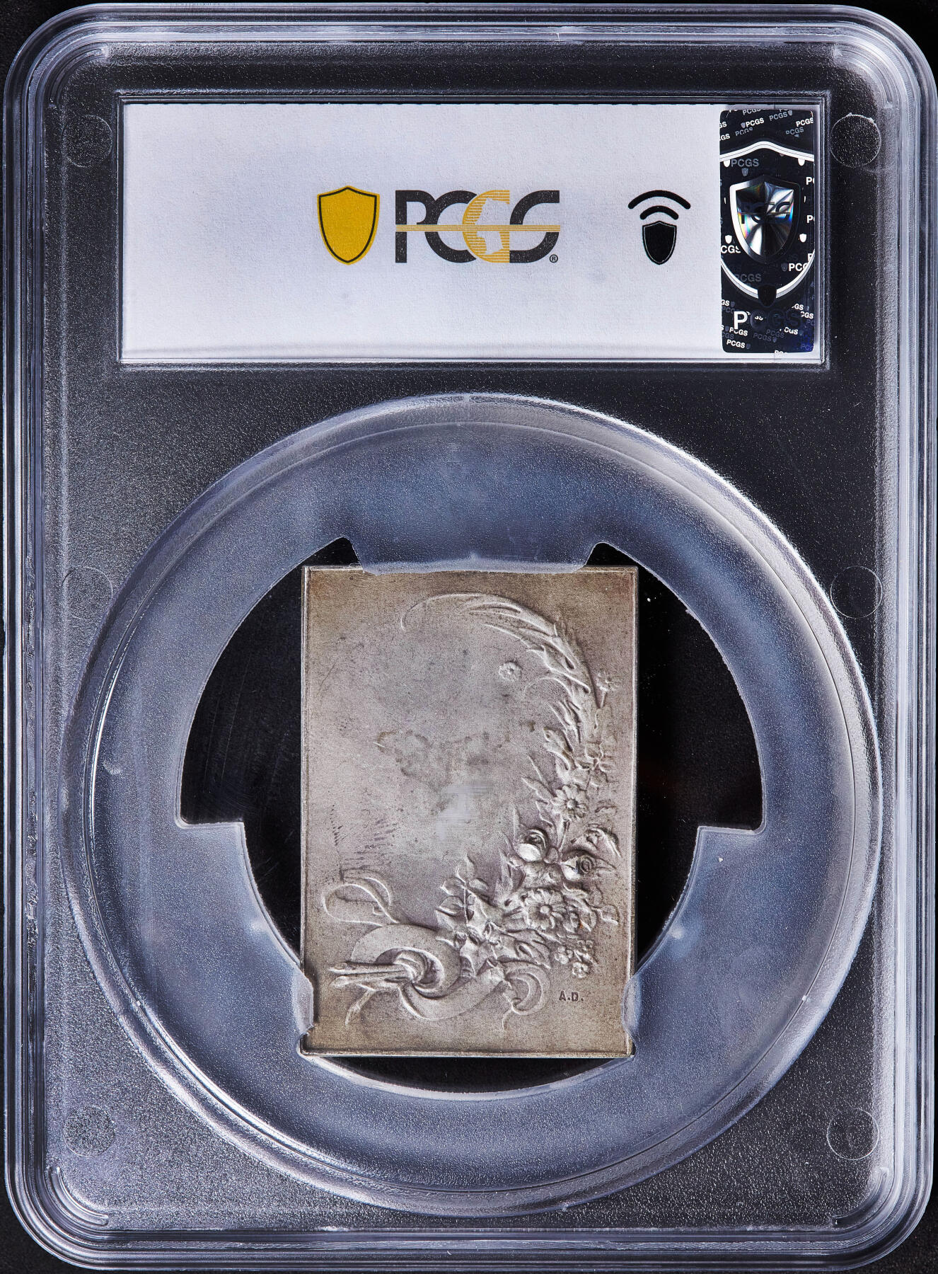 【俄甄集藏】满园春色-2026年(051)04-22星期三 晚 19:30 全场包邮 法国1903年新艺术运动时期丘比特爱神方形大银章，PCGS MS62，黄油彩包浆，设计精美，章牌大师阿道夫·杜波依斯作品，尺寸50mm×35mm，名誉品种，唯一评级记录