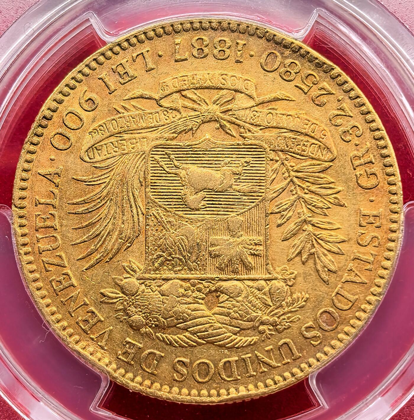 凡希社世界钱币微拍第三百二十二期 荐！1887委内瑞拉100Bol大金币PCGS-AU53，33.436g，900金。此币是委内瑞拉共和国成立后首款大面额金币，用于国际贸易结算与高值流通，1887年版为该面值的经典年份，铸造量远低于后续年份！（视频参考）