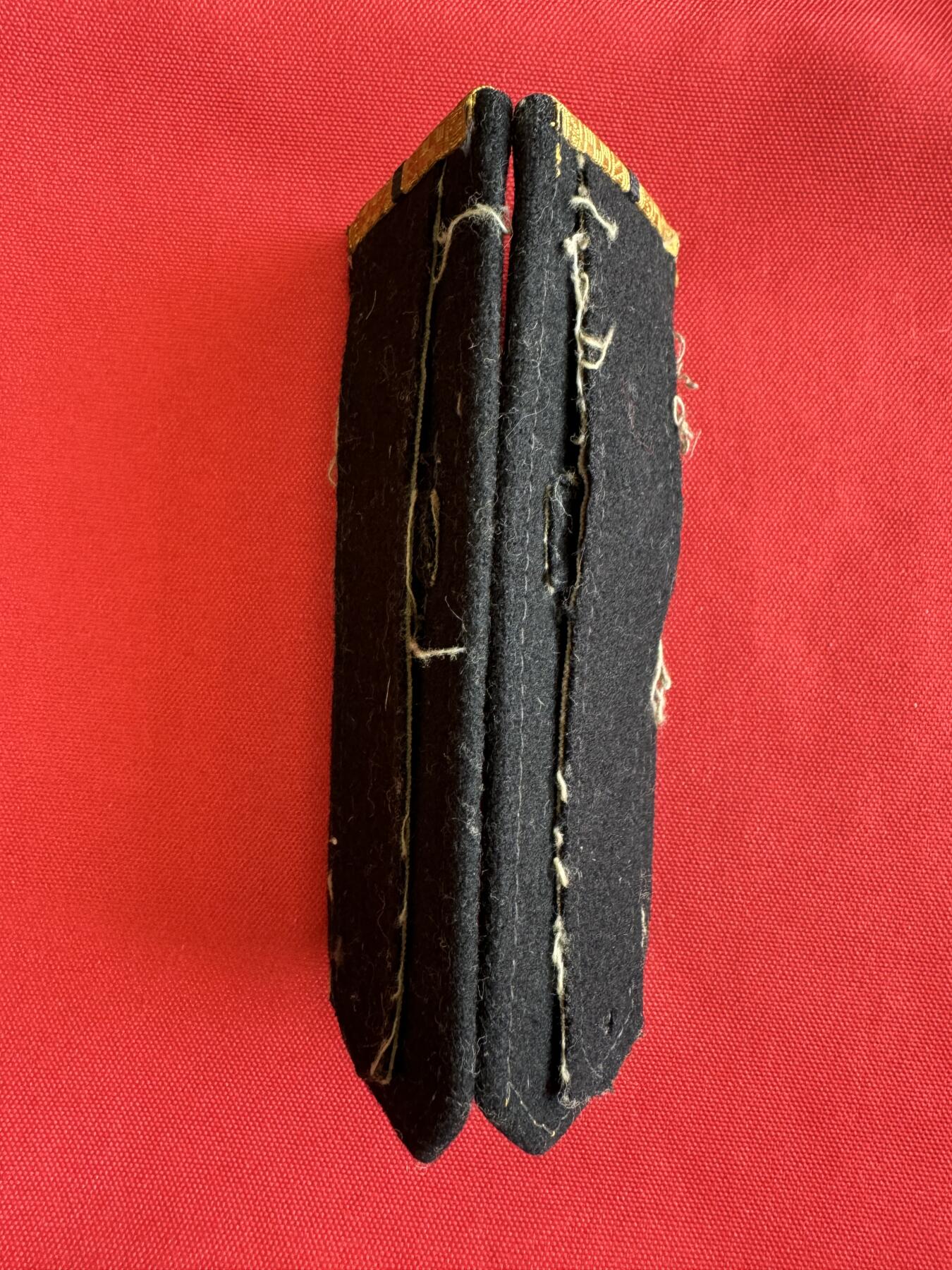 五哥徽章群   11号周六晚上八点4群联拍 肩章