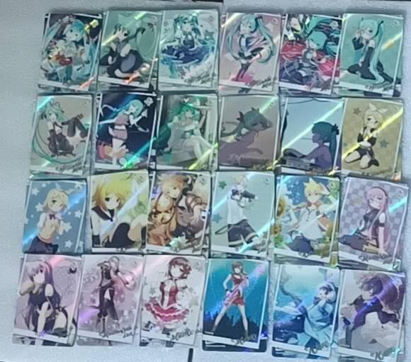 四月十四  小林卡牌 不寄存 卡游 初音未来R一套25张+SR一套24张 