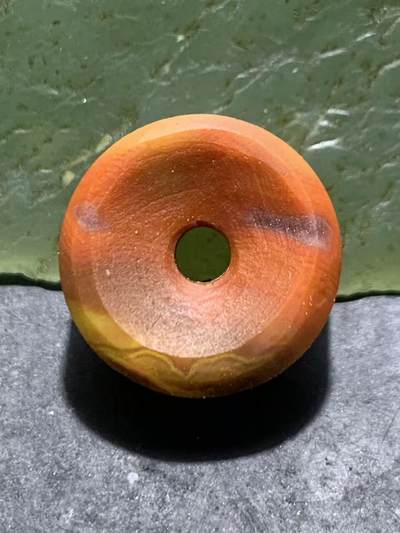 精美亚光原皮战国红玛瑙车轮珠一个， - 精美亚光原皮战国红玛瑙车轮珠一个，