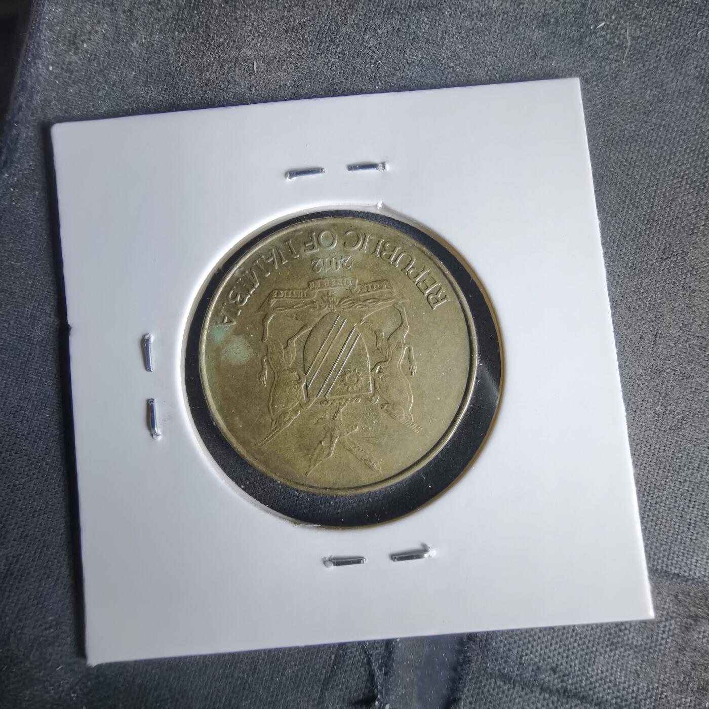 沼泽如烟--第1049场 纳米比亚2012年五元