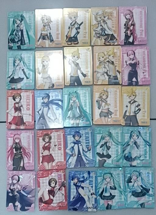 四月十四  小林卡牌 不寄存 卡游 初音未来R一套25张+SR一套24张 