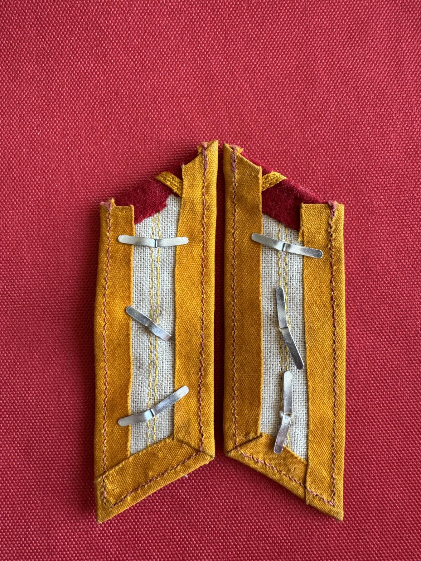 五哥徽章群   11号周六晚上八点4群联拍 领章